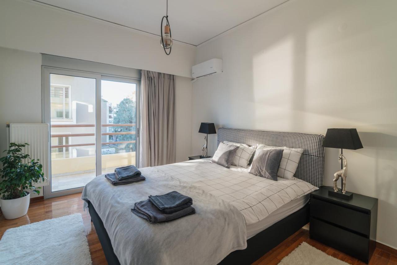 Sea Front Luxury Apartment باترا المظهر الخارجي الصورة