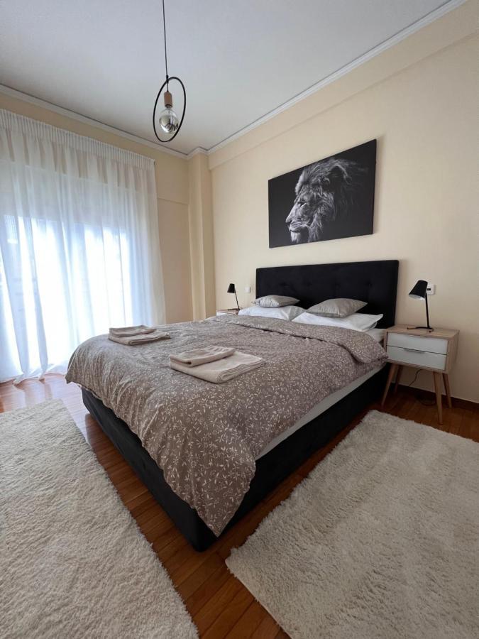 Sea Front Luxury Apartment باترا المظهر الخارجي الصورة